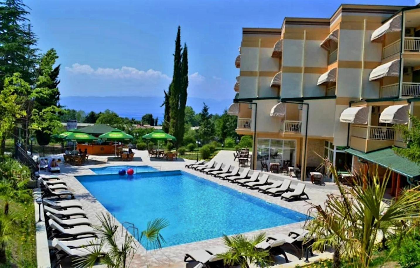 Hotel Bluebell Ohrida Exterior foto